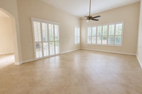 Casa en venta en Mount Dora, Florida, 3 dormitorios, 181.07 m2 № 2151411 - foto 8
