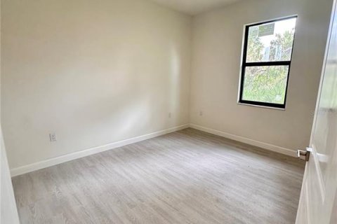 Casa en venta en North Port, Florida, 3 dormitorios, 160.16 m2 № 2214073 - foto 25