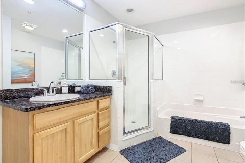 Condo in Kissimmee, Florida, 3 bedrooms  № 1628296 - photo 13