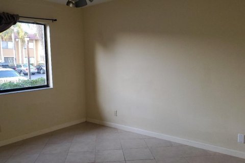 Condo in Weston, Florida, 2 bedrooms  № 1862795 - photo 9