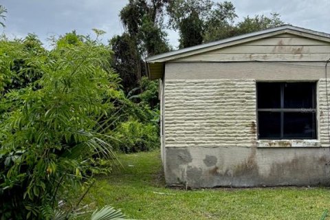 House in Orlando, Florida 3 bedrooms, 135.82 sq.m. № 2105246 - photo 20