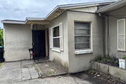 House in Orlando, Florida 3 bedrooms, 135.82 sq.m. № 2105246 - photo 19