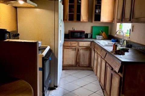 House in Orlando, Florida 3 bedrooms, 135.82 sq.m. № 2105246 - photo 16