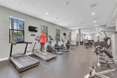 Купить виллу или дом в Майами, Флорида 4 спальни, 241.73м2, № 1933136 - фото 19