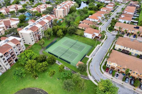 Купить виллу или дом в Майами, Флорида 4 спальни, 241.73м2, № 1933136 - фото 13