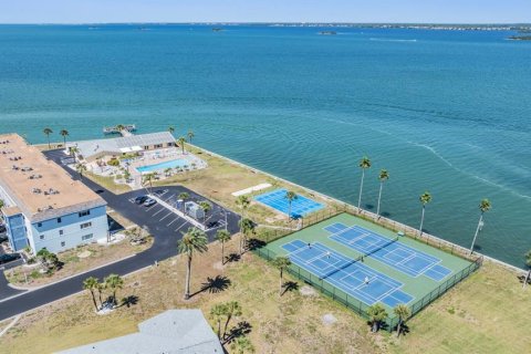 Condo in Dunedin, Florida, 2 bedrooms № 2203084 - photo 24