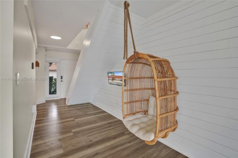 Touwnhouse à louer à Miami, Floride: 2 chambres, 120.77 m2 № 2046423 - photo 8