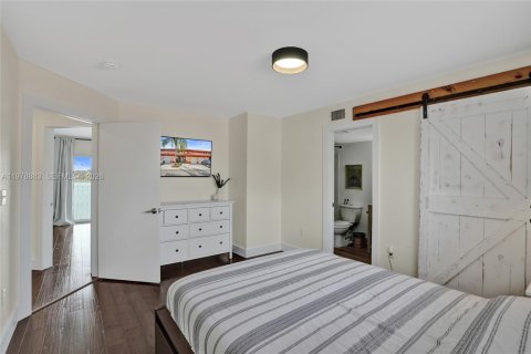 Touwnhouse à louer à Miami, Floride: 2 chambres, 120.77 m2 № 2046423 - photo 18