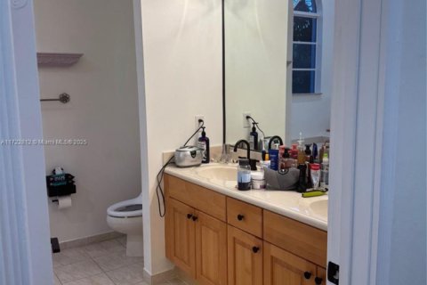 Townhouse in Boynton Beach, Florida 3 bedrooms, 171.13 sq.m. № 1937398 - photo 9