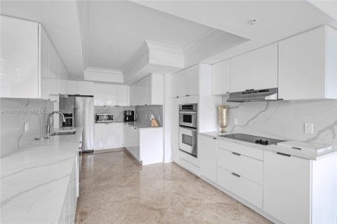 Copropriété à louer à Boca Raton, Floride: 2 chambres, 168.71 m2 № 2153276 - photo 6