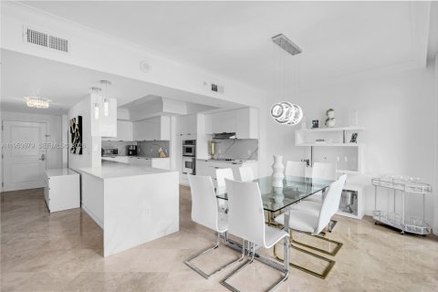 Copropriété à louer à Boca Raton, Floride: 2 chambres, 168.71 m2 № 2153276 - photo 4