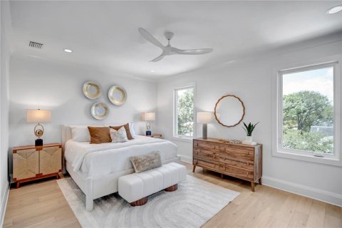 Adosado en venta en Tampa, Florida, 4 dormitorios, 319.21 m2 № 2196548 - foto 26