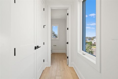 Adosado en venta en Tampa, Florida, 4 dormitorios, 319.21 m2 № 2196548 - foto 21