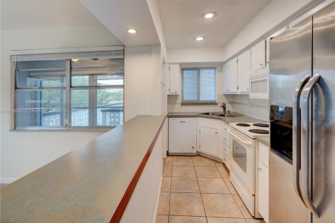 Condominio en alquiler en Hollywood, Florida, 1 dormitorio, 69.68 m2 № 1701912 - foto 22