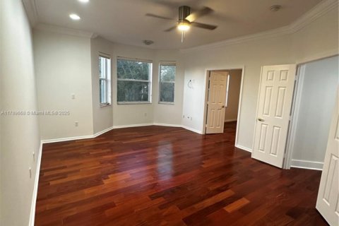 House in Wellington, Florida 6 bedrooms, 340.21 sq.m. № 1768735 - photo 16