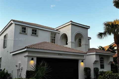 House in Wellington, Florida 6 bedrooms, 340.21 sq.m. № 1768735 - photo 10