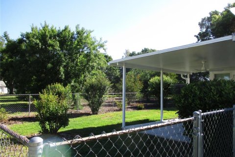 House in Dunnellon, Florida 3 bedrooms, 163.51 sq.m. № 2093301 - photo 2