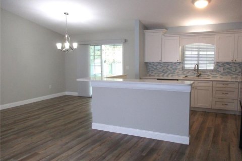 House in Dunnellon, Florida 3 bedrooms, 163.51 sq.m. № 2093301 - photo 14