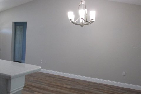 House in Dunnellon, Florida 3 bedrooms, 163.51 sq.m. № 2093301 - photo 17