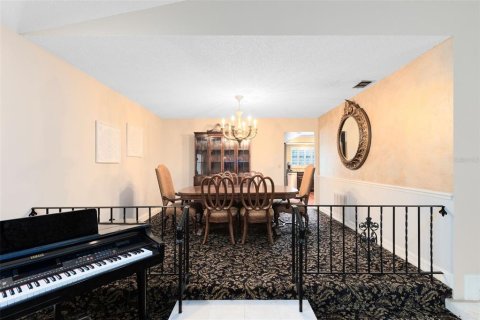 Casa en venta en Winter Springs, Florida, 4 dormitorios, 381.36 m2 № 1835813 - foto 25