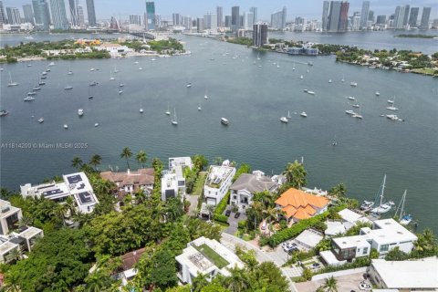 Villa ou maison à vendre à Miami Beach, Floride: 5 chambres, 524.15 m2 № 1957401 - photo 30