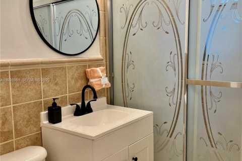 Apartamento en alquiler en Miami Beach, Florida, 39.95 m2 № 1985935 - foto 8