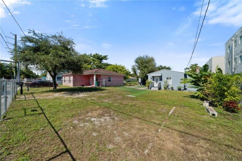 Casa en venta en Miami, Florida, 3 dormitorios, 86.58 m2 № 1953920 - foto 20