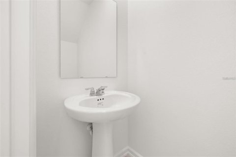 Villa ou maison à louer à Kissimmee, Floride: 4 chambres, 174.66 m2 № 2378331 - photo 17
