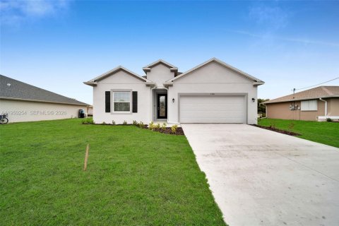 Дом в Кейп-Корал, Флорида 4 спальни № 2005780