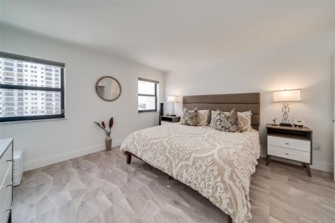 Copropriété à vendre à Hollywood, Floride: 2 chambres, 145.86 m2 № 2257900 - photo 16