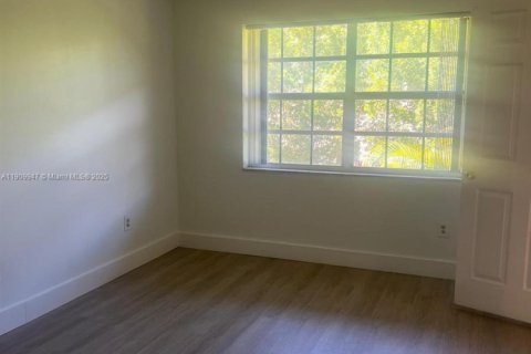 Condominio en venta en Miami, Florida, 2 dormitorios, 84.73 m2 № 2013410 - foto 17