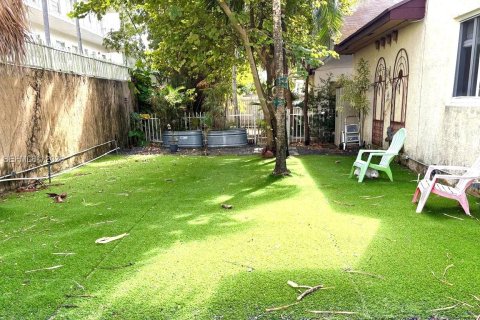 Touwnhouse à louer à Miami, Floride: 3 chambres, 136.01 m2 № 1999359 - photo 22