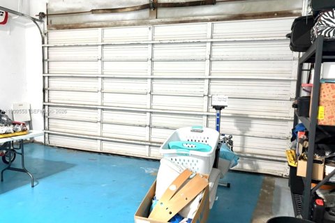 Touwnhouse à louer à Miami, Floride: 3 chambres, 136.01 m2 № 1999359 - photo 28