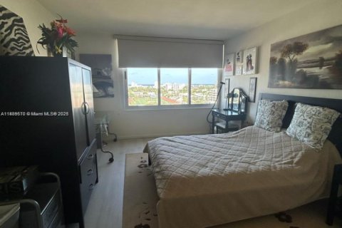 Copropriété à louer à Miami Beach, Floride: 1 chambre, 77.76 m2 № 1938727 - photo 4