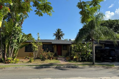 Villa ou maison à louer à West Palm Beach, Floride: 2 chambres, 210.52 m2 № 2181526 - photo 18