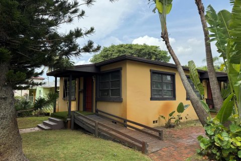 Villa ou maison à louer à West Palm Beach, Floride: 2 chambres, 210.52 m2 № 2181526 - photo 21