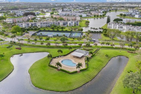 Copropriété à vendre à Boca Raton, Floride: 2 chambres, 78.04 m2 № 2064660 - photo 19