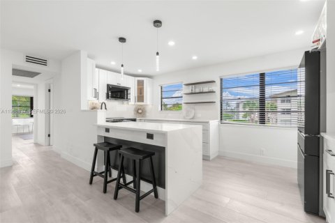 Copropriété à vendre à Boca Raton, Floride: 2 chambres, 78.04 m2 № 2064660 - photo 2