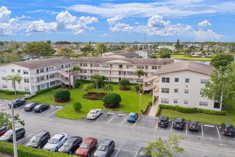Copropriété à vendre à Boca Raton, Floride: 2 chambres, 78.04 m2 № 2064660 - photo 28