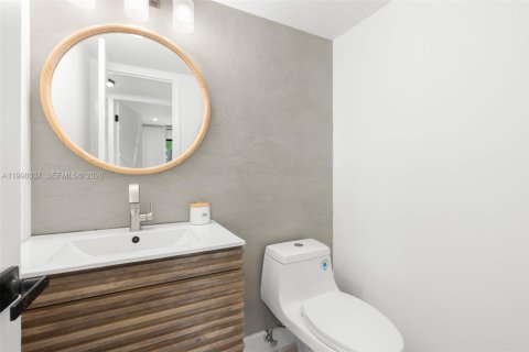 Copropriété à vendre à Boca Raton, Floride: 2 chambres, 78.04 m2 № 2064660 - photo 10