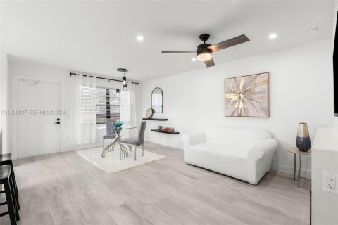 Copropriété à vendre à Boca Raton, Floride: 2 chambres, 78.04 m2 № 2064660 - photo 25