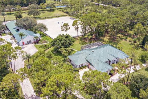 House in Palm Beach Gardens, Florida 6 bedrooms, 563.17 sq.m. № 970534 - photo 1
