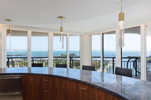 Condo in Miami, Florida, 3 bedrooms  № 1715550 - photo 3