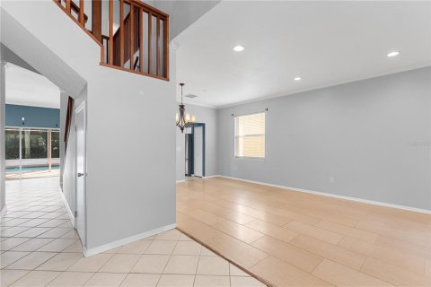 House in Wesley Chapel, Florida 5 bedrooms, 261.24 sq.m. № 2094816 - photo 6
