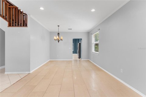 House in Wesley Chapel, Florida 5 bedrooms, 261.24 sq.m. № 2094816 - photo 7