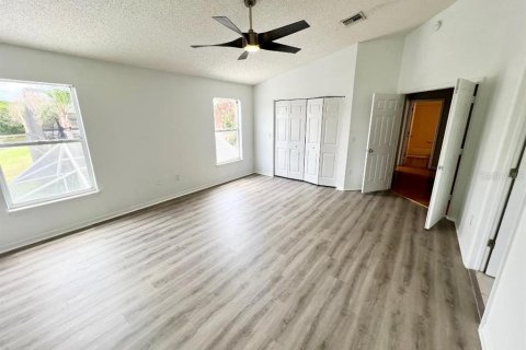 House in Wesley Chapel, Florida 5 bedrooms, 261.24 sq.m. № 2094816 - photo 20