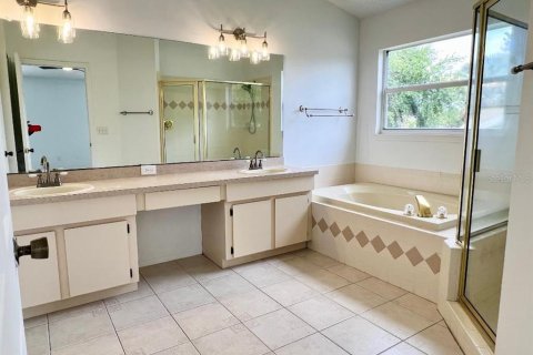 House in Wesley Chapel, Florida 5 bedrooms, 261.24 sq.m. № 2094816 - photo 21