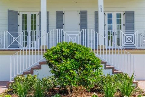 Casa en venta en Saint Petersburg, Florida, 6 dormitorios, 331.94 m2 № 2142064 - foto 5