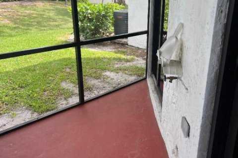 Adosado en venta en Deerfield Beach, Florida, 2 dormitorios, 132.85 m2 № 2175671 - foto 9