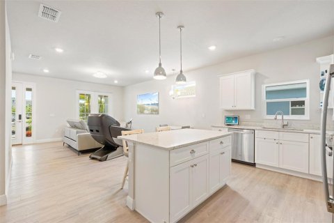 House in New Smyrna Beach, Florida 2 bedrooms, 118.17 sq.m. № 1826703 - photo 21
